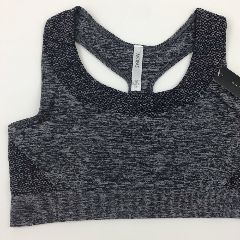 Seamless Sports Bra - Picture 6 of 7